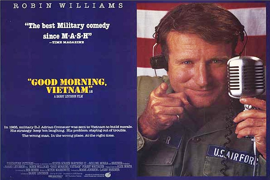 movie-review-good-morning-vietnam-1987-the-ace-black-blog